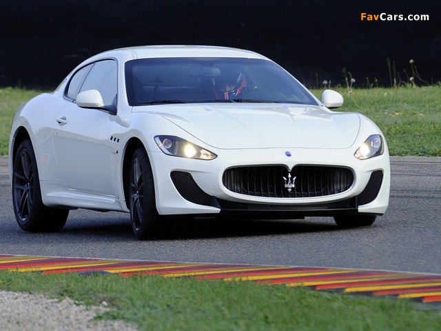 Pictures of Maserati GranTurismo MC Stradale 2010–13 (640 x 480)