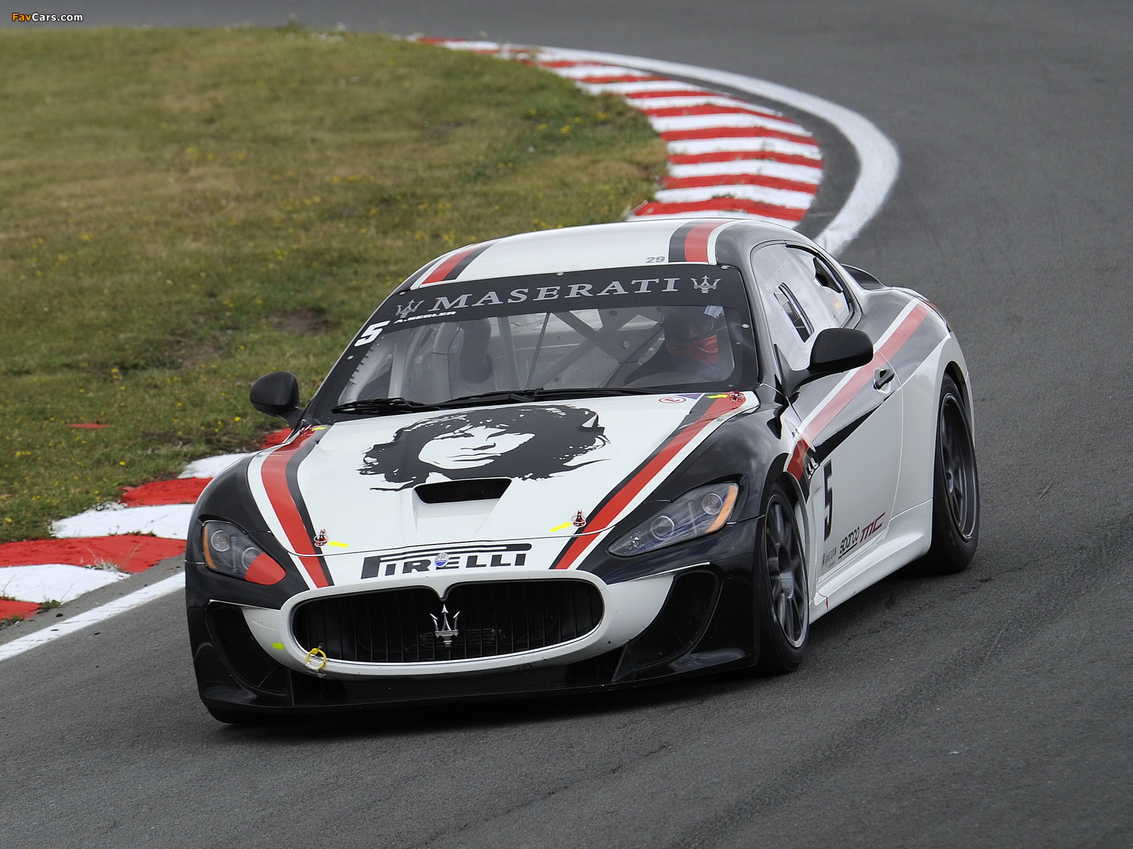 Pictures of Maserati GranTurismo MC Trofeo 2010–11 (1600 x 1200)