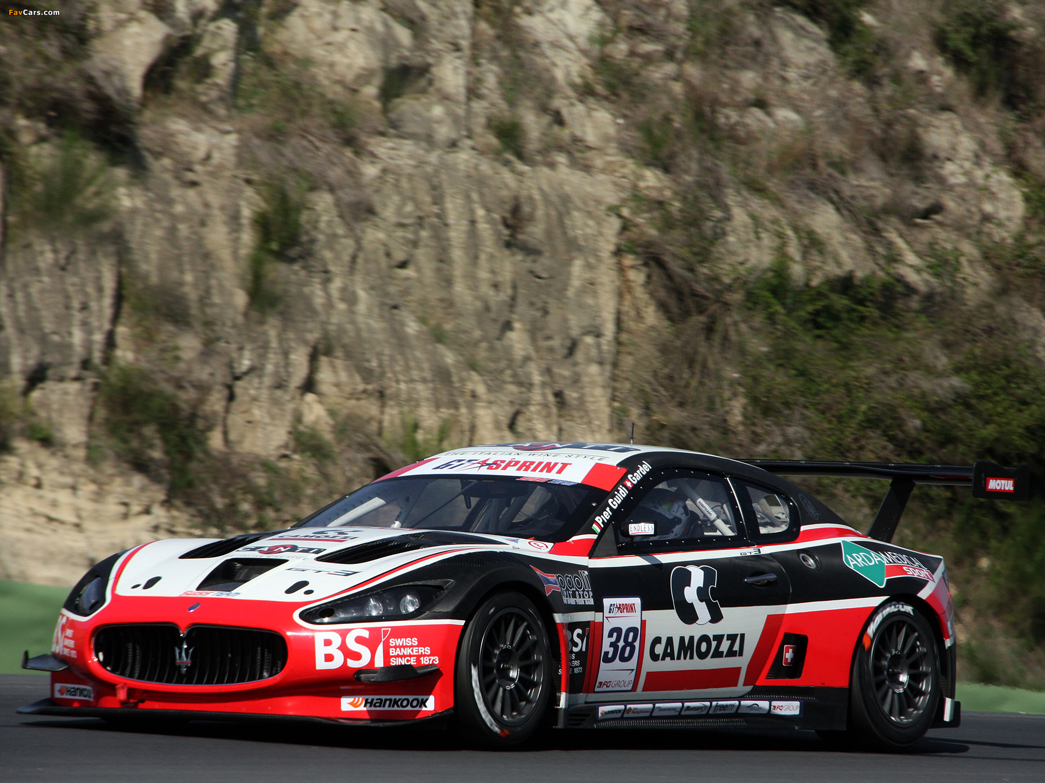 Maserati GranTurismo MC GT3 2012 wallpapers (2048 x 1536)