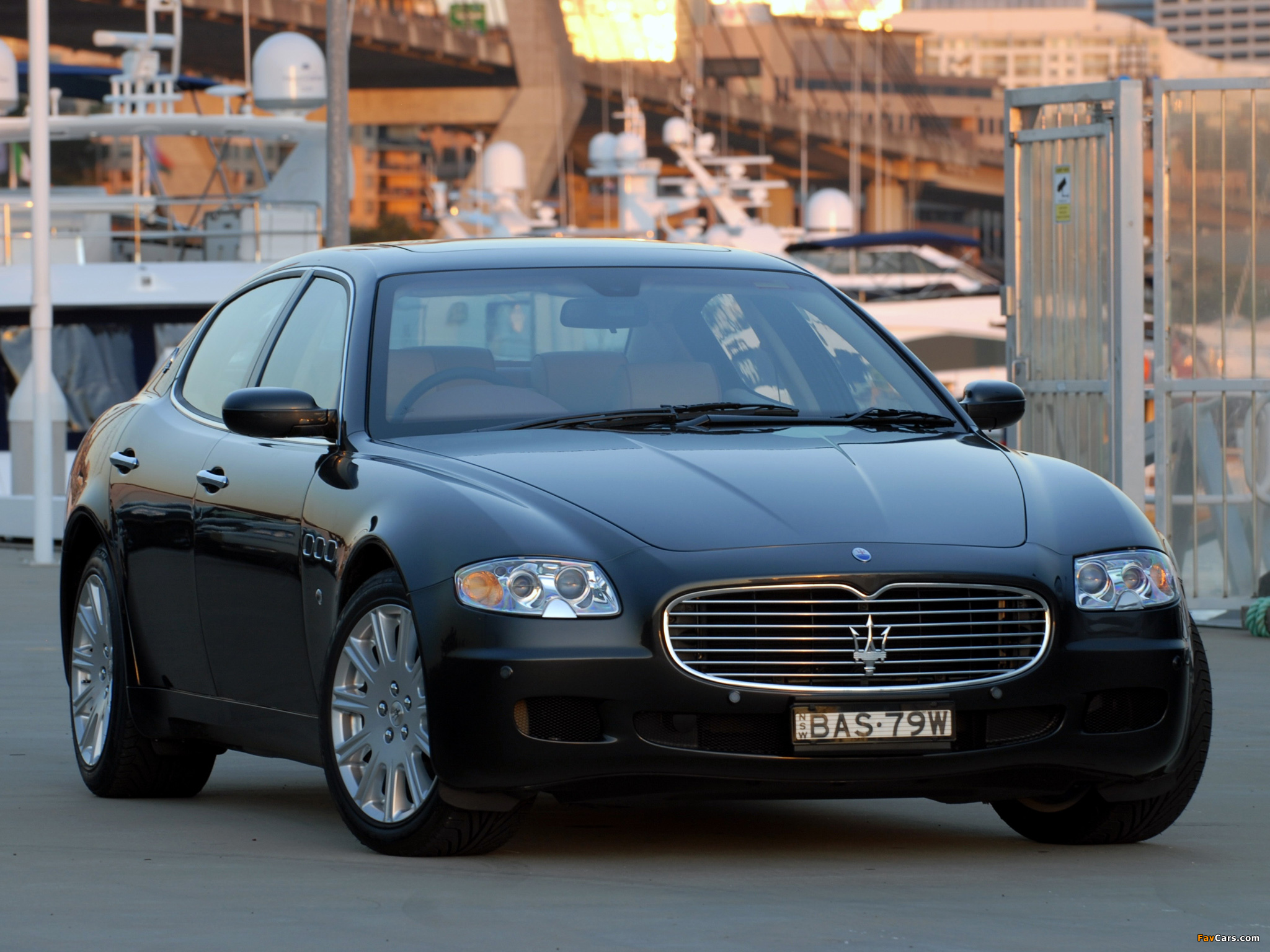 Maserati Quattroporte Automatic AU-spec (V) 2005–08 images (2048 x 1536)