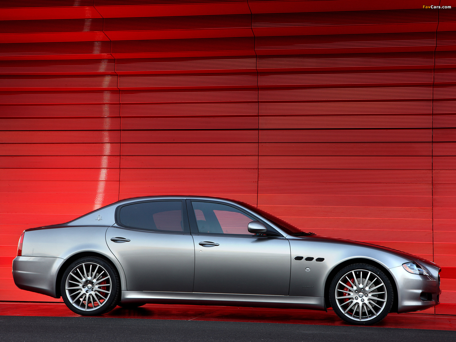 Maserati Quattroporte Sport GT S 2009–12 wallpapers (1600 x 1200)