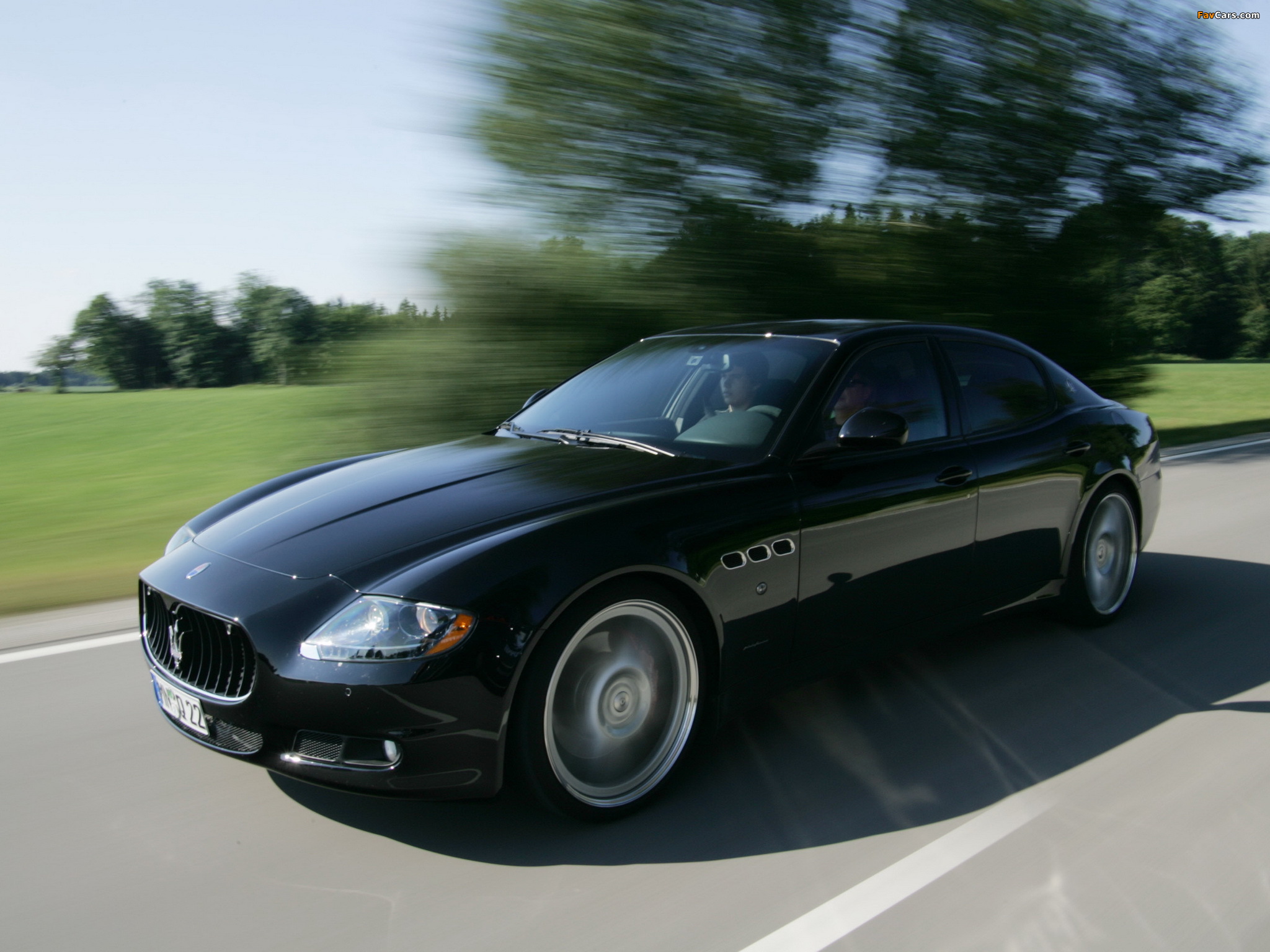 Novitec Tridente Maserati Quattroporte S 2010 wallpapers (2048 x 1536)