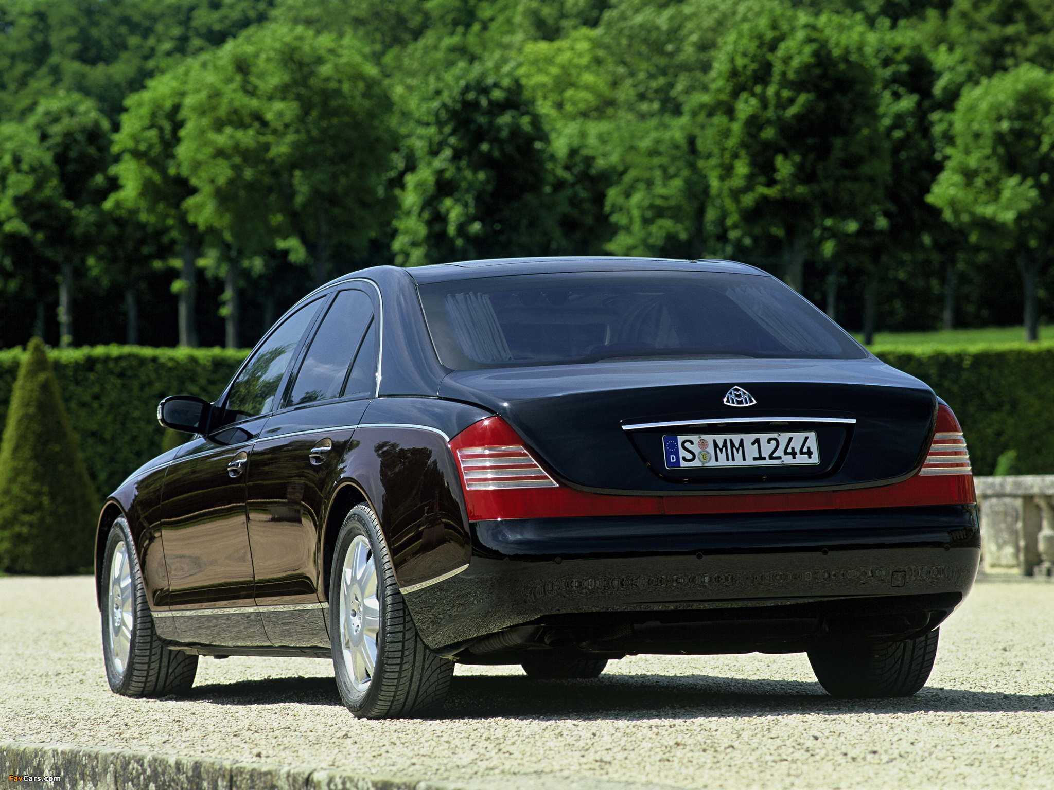 Images of Maybach 57 2002–10 (2048 x 1536)