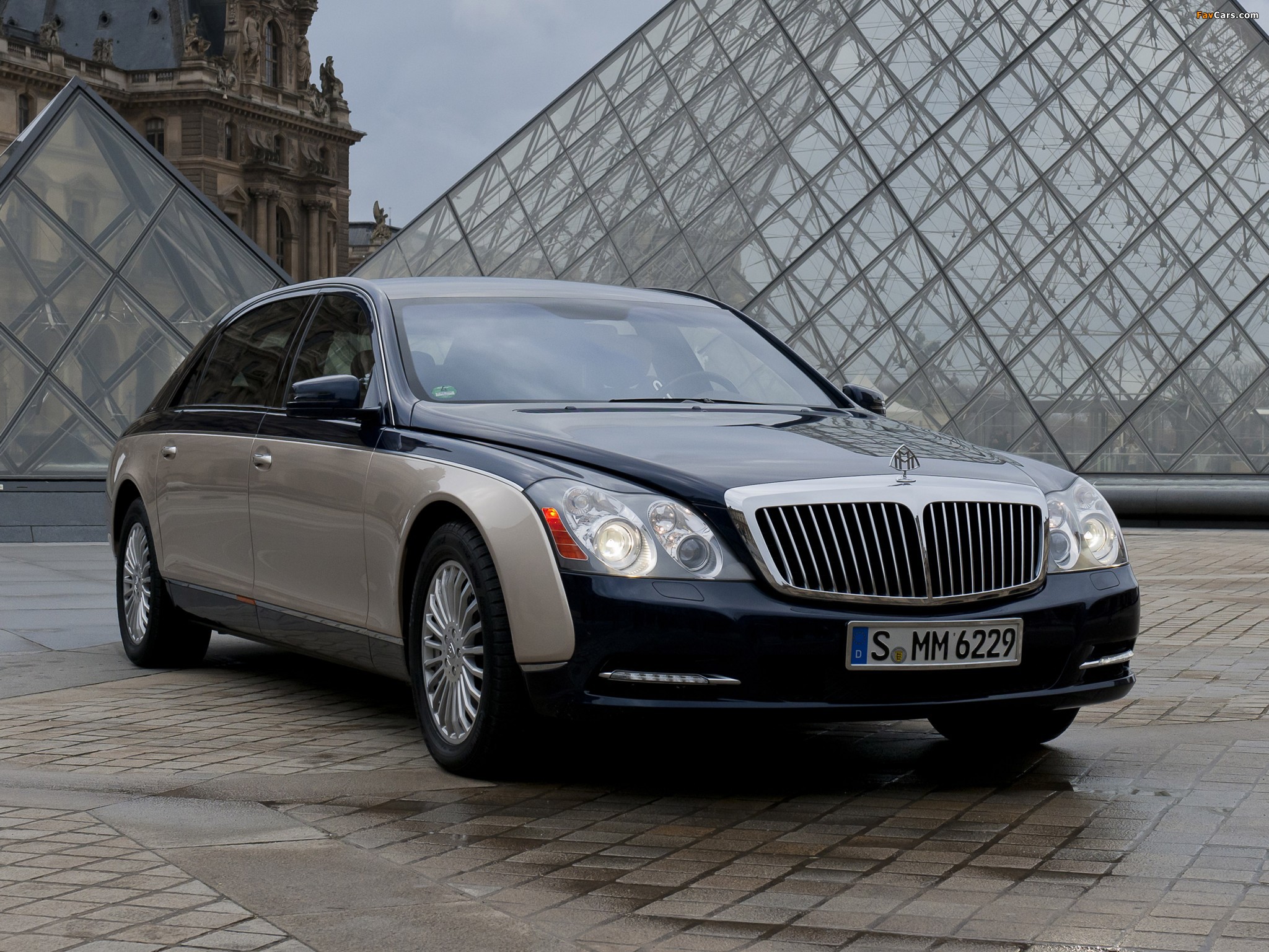 Pictures of Maybach 62 2010–12 (2048 x 1536)