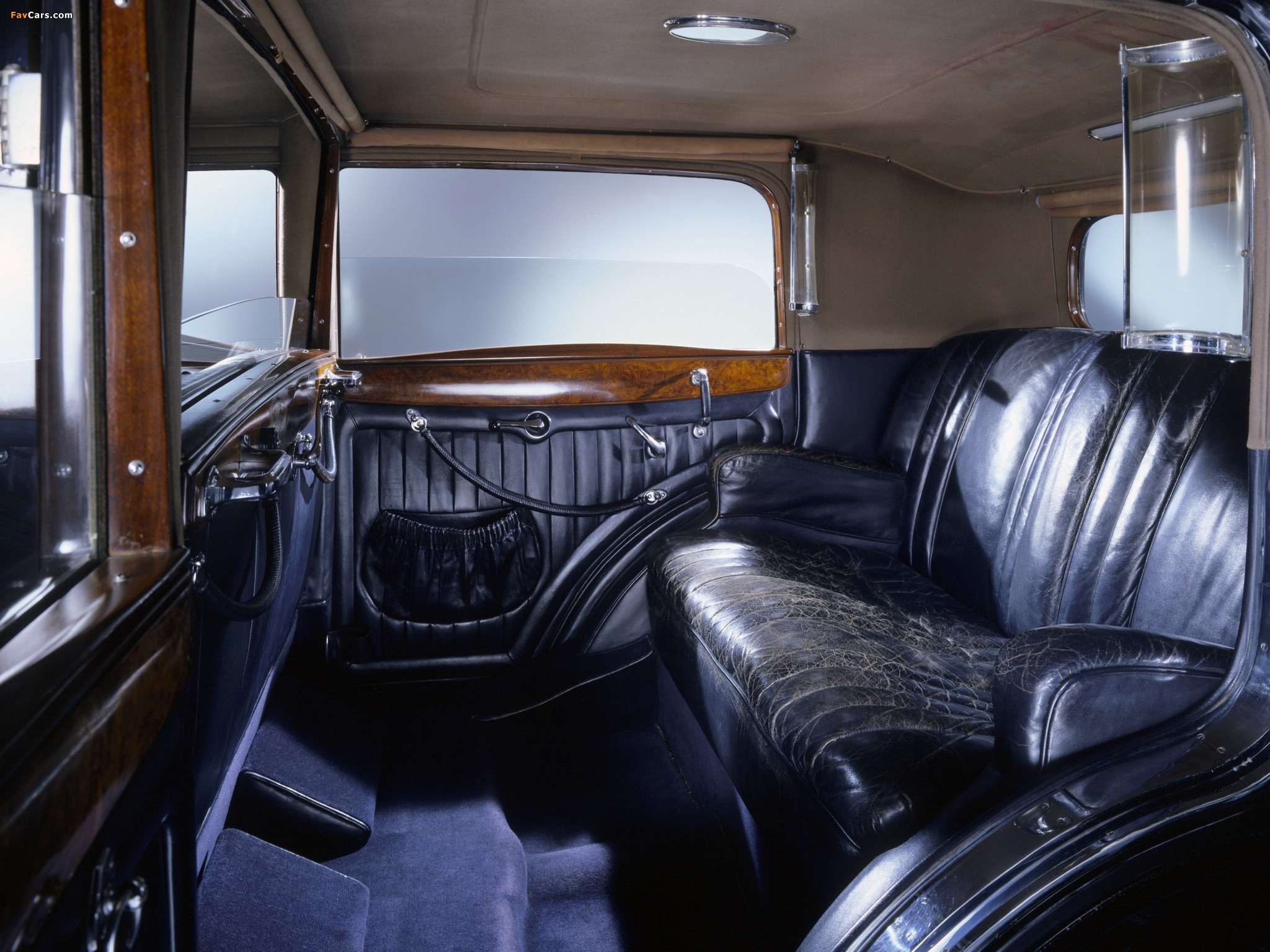 Pictures of Maybach Zeppelin DS7 Luxury Limousine 1928–30 (2048 x 1536)