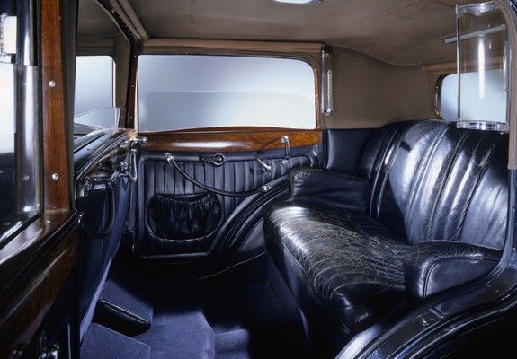 Pictures of Maybach Zeppelin DS7 Luxury Limousine 1928–30