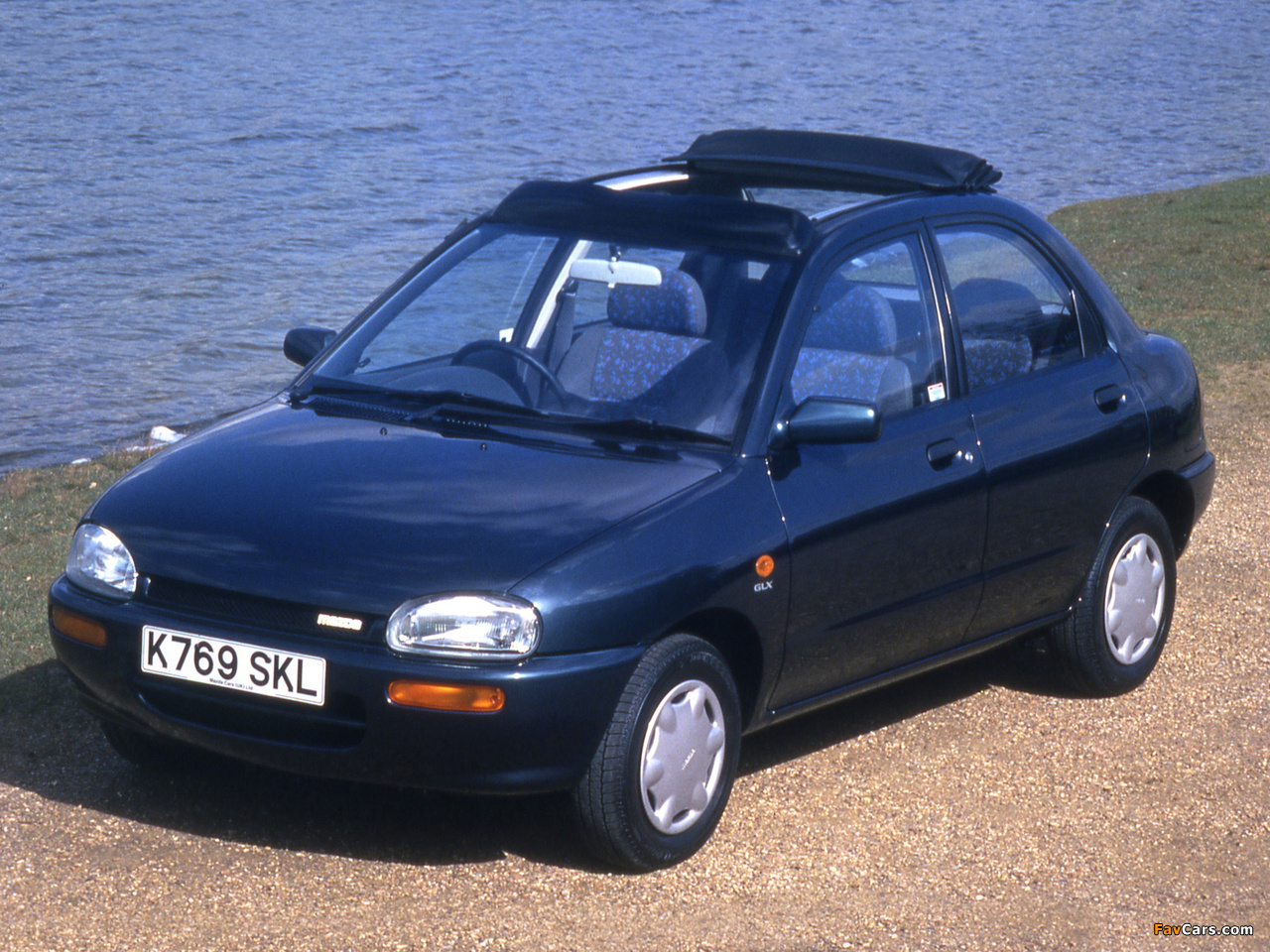 Images of Mazda 121 UK-spec (DB) 1991–96 (1280 x 960)