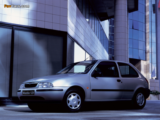 Pictures of Mazda 121 3-door 1996–99 (640 x 480)