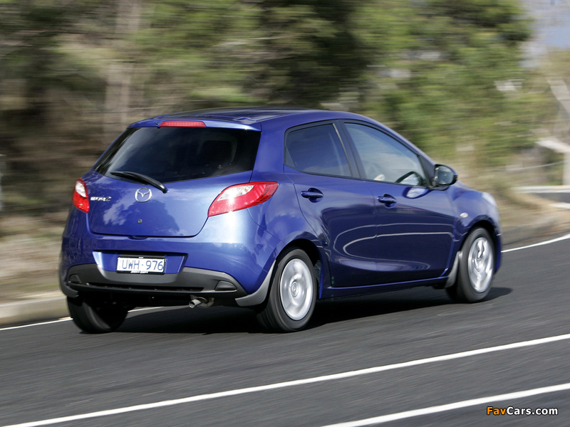 Images of Mazda2 5-door AU-spec (DE) 2007–10 (800 x 600)