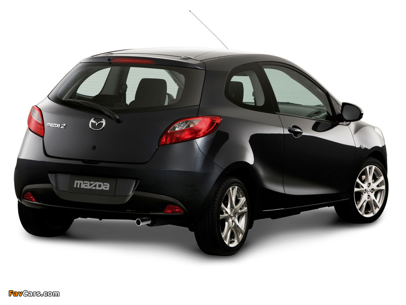 Images of Mazda2 3-door (DE) 2008–10 (800 x 600)