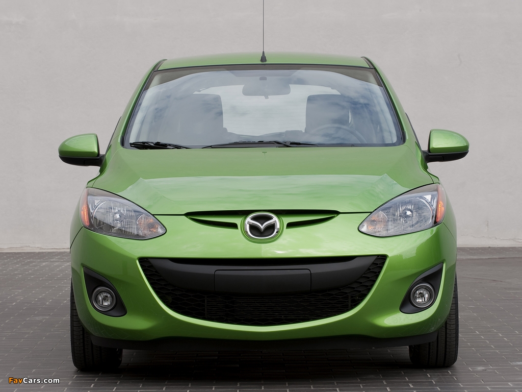 Images of Mazda2 US-spec (DE2) 2010 (1024 x 768)