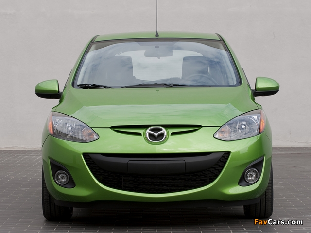 Images of Mazda2 US-spec (DE2) 2010 (640 x 480)