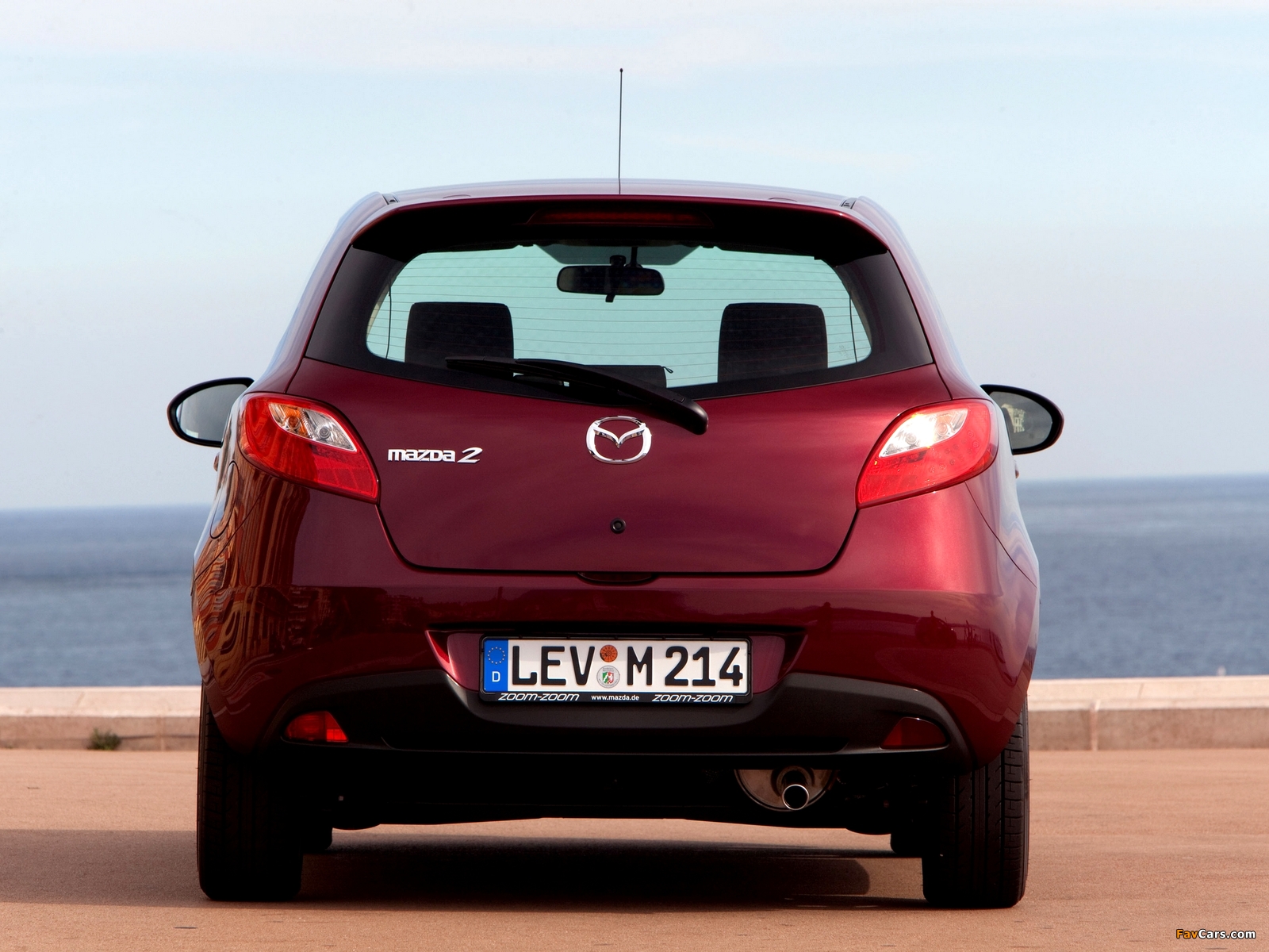 Images of Mazda2 3-door (DE2) 2010 (1600 x 1200)