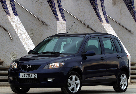 Mazda 2 2002–05 images