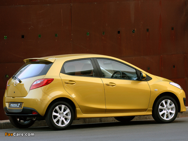 Mazda2 Dynamic (DE) 2007–10 wallpapers (640 x 480)