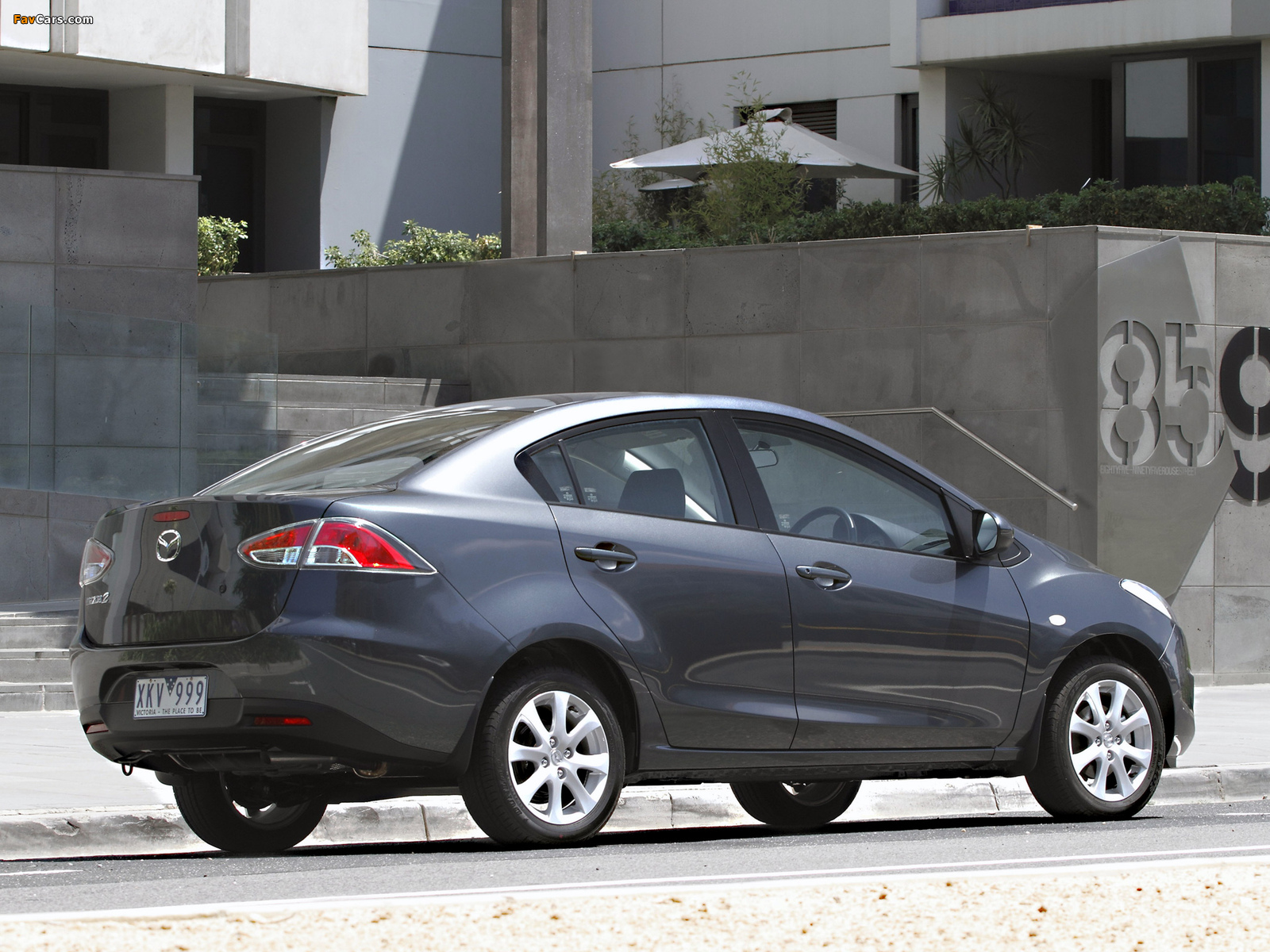 Mazda2 Sedan AU-spec (DE2) 2010–12 photos (1600 x 1200)