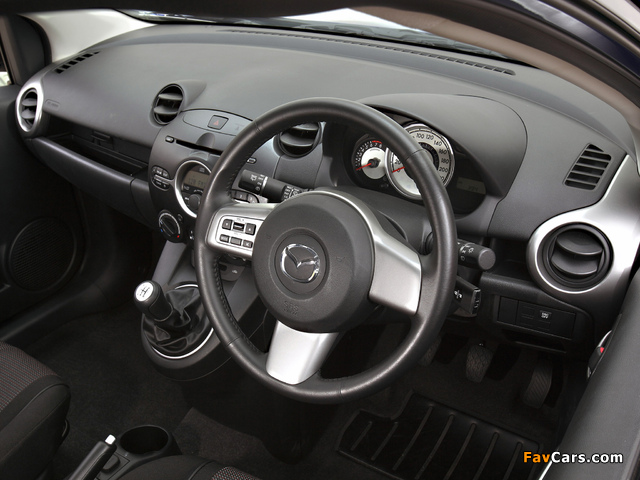 Mazda2 Genki (DE2) 2010 pictures (640 x 480)