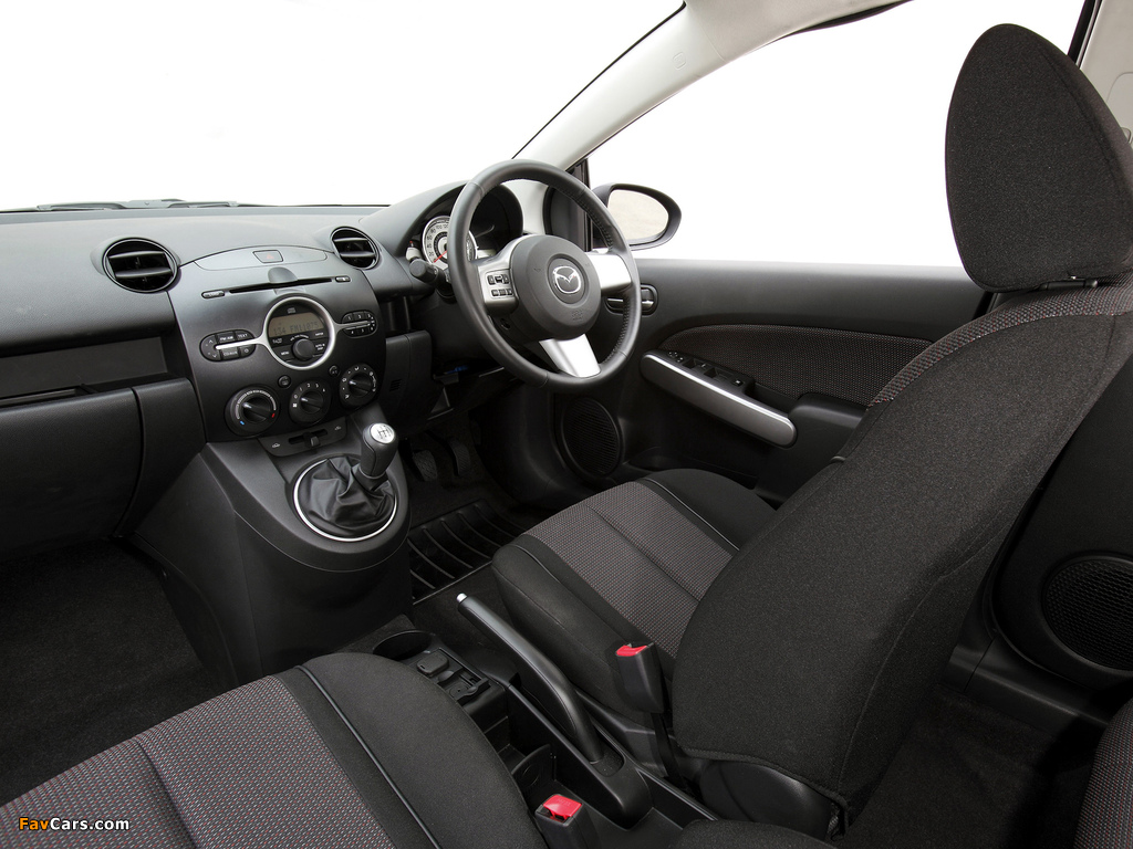 Mazda2 Genki (DE2) 2010 pictures (1024 x 768)