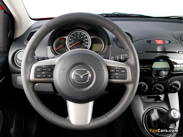 Mazda2 US-spec (DE2) 2010 pictures (640 x 480)