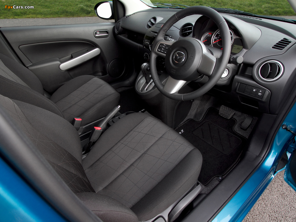 Mazda 2 5-door UK-spec 2010 wallpapers (1024 x 768)