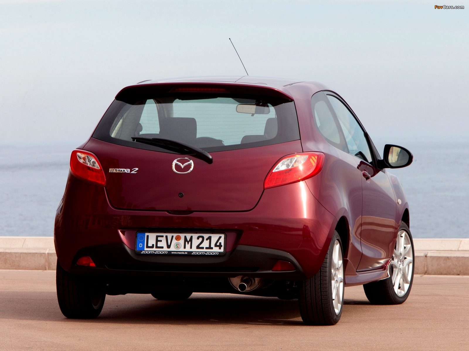 Mazda2 3-door (DE2) 2010 wallpapers (1600 x 1200)