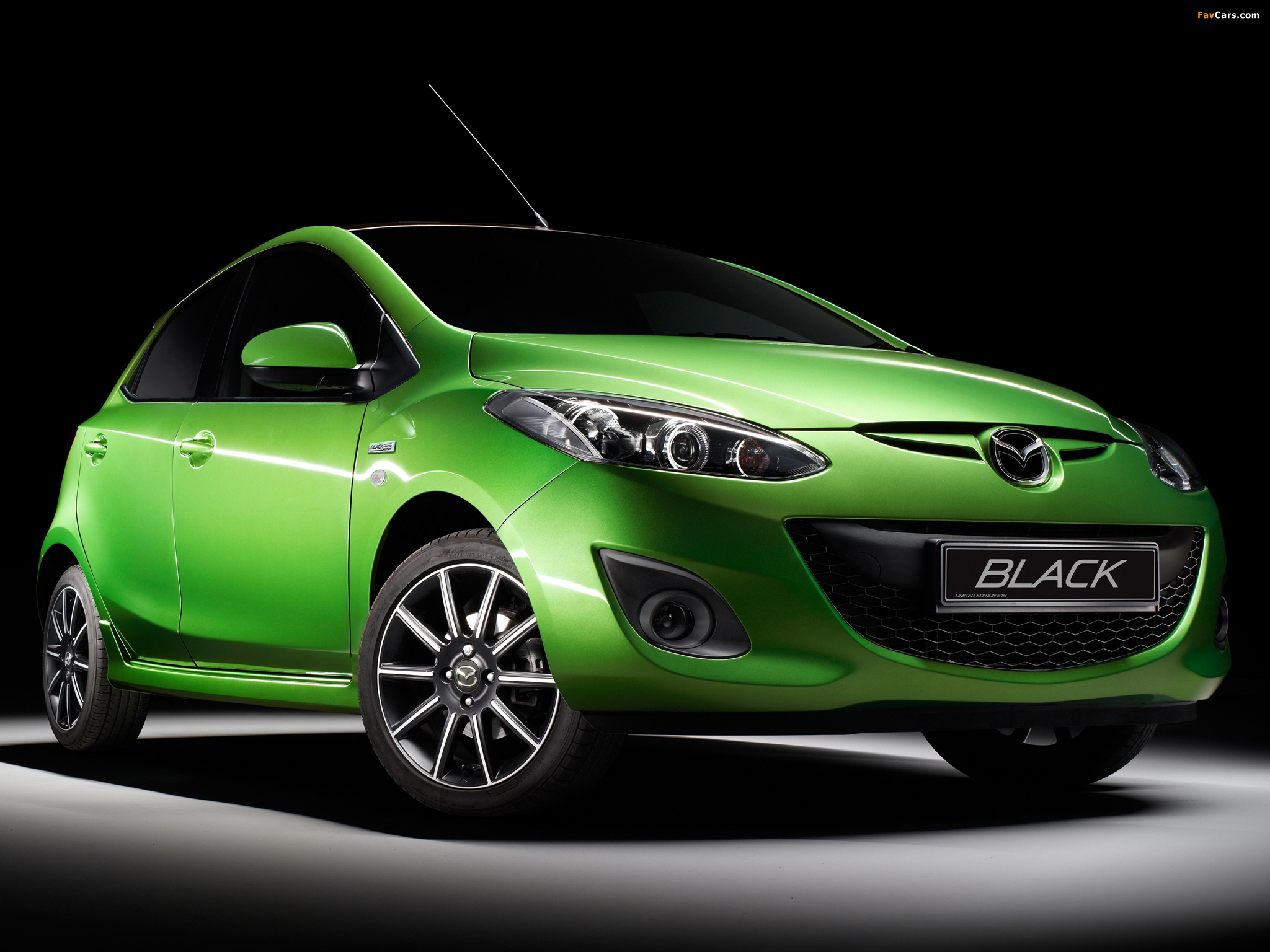 Mazda2 Black 5-door (DE2) 2011 pictures (2048 x 1536)