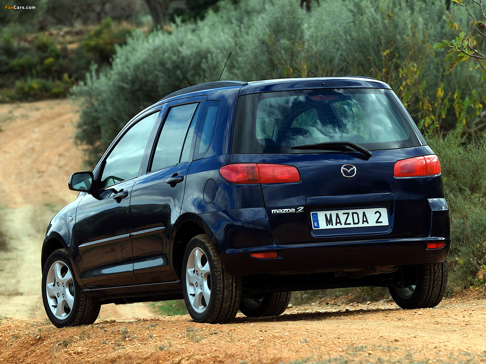 Photos of Mazda 2 2002–05 (1600 x 1200)