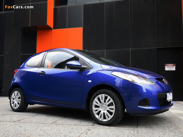 Photos of Mazda2 3-door AU-spec (DE) 2008–10 (640 x 480)