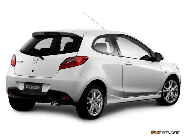 Photos of Mazda2 Sport 3-door (DE) 2008–10 (640 x 480)