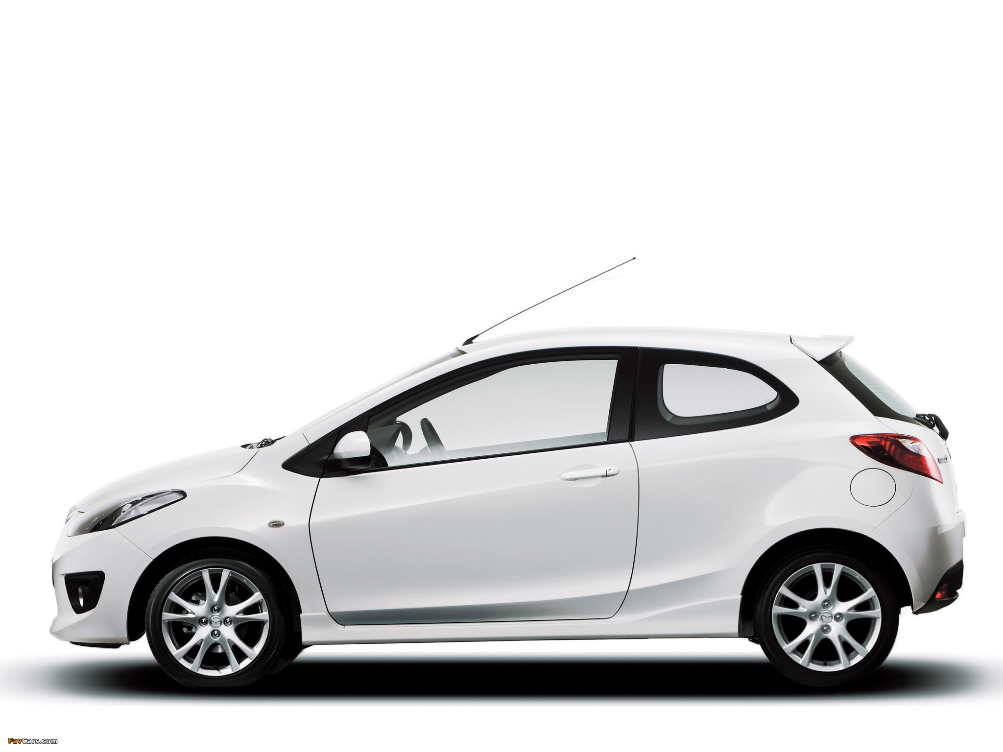 Photos of Mazda2 Sport 3-door (DE) 2008–10 (2048 x 1536)