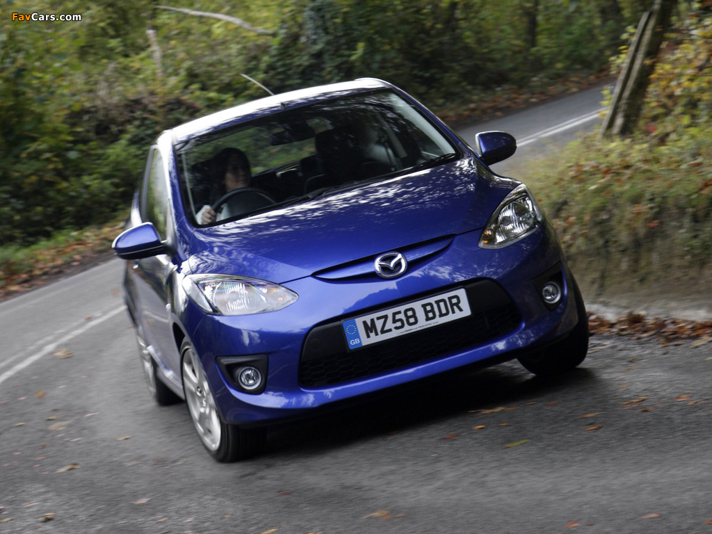Photos of Mazda2 Sport 3-door UK-spec (DE) 2008–10 (1024 x 768)