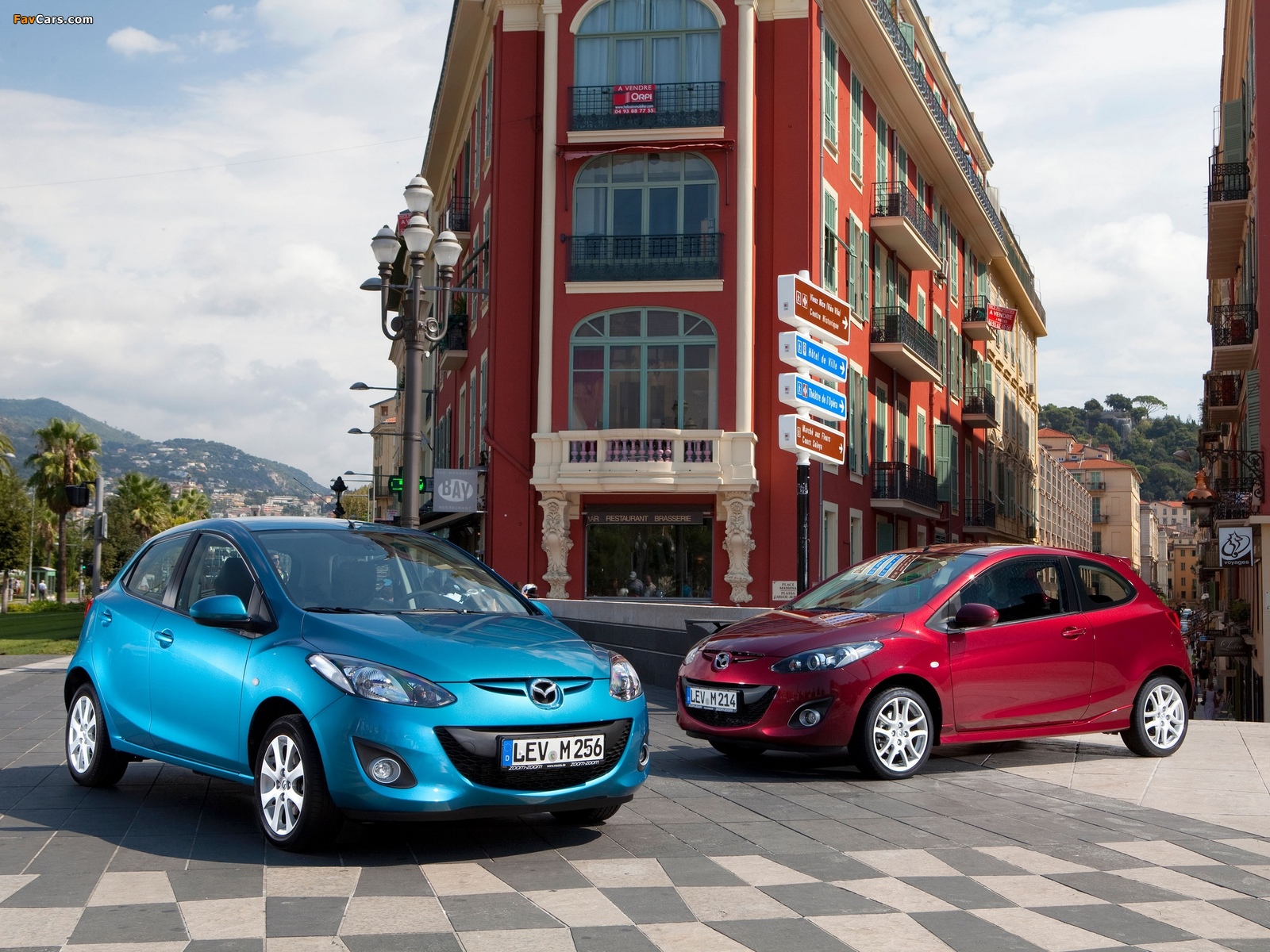 Pictures of Mazda 2 (1600 x 1200)