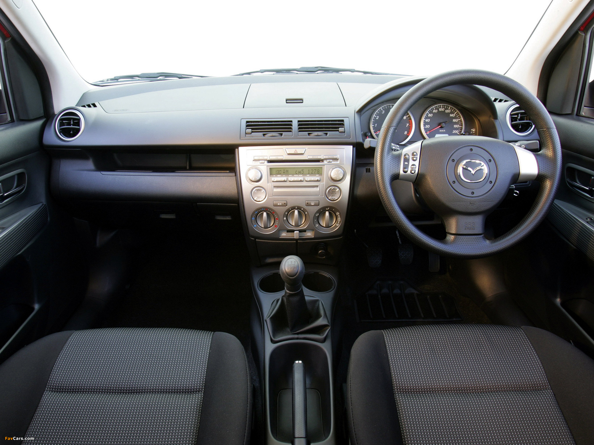 Pictures of Mazda 2 Sport AU-spec 2005–07 (2048 x 1536)