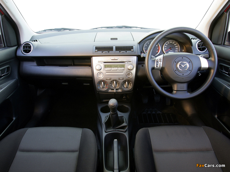 Pictures of Mazda 2 Sport AU-spec 2005–07 (800 x 600)