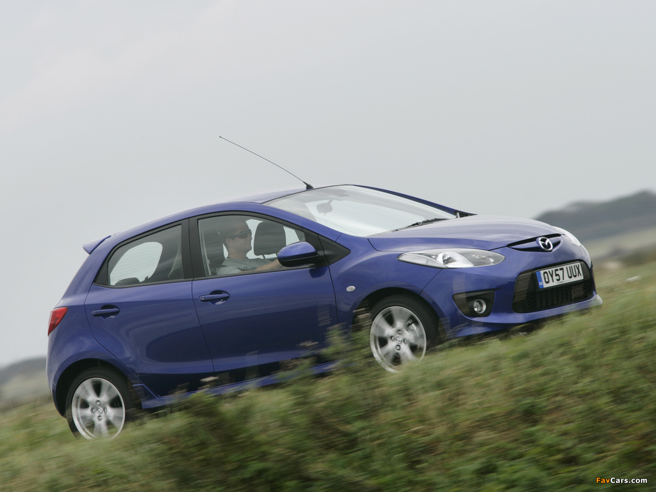 Pictures of Mazda 2 Sport 5-door UK-spec 2007–10 (1280 x 960)