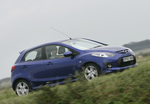 Pictures of Mazda 2 Sport 5-door UK-spec 2007–10