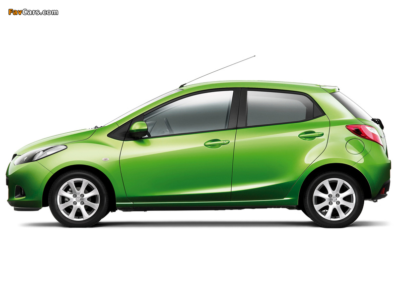 Pictures of Mazda 2 5-door 2007–10 (800 x 600)