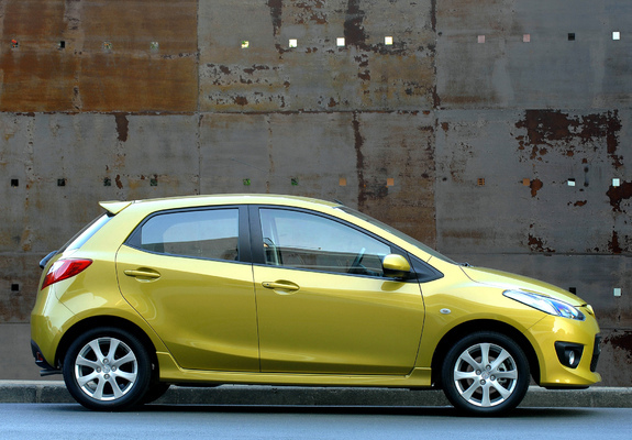 Pictures of Mazda2 Dynamic (DE) 2007–10