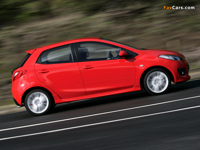 Pictures of Mazda 2 Sport 5-door AU-spec 2007–10 (640 x 480)