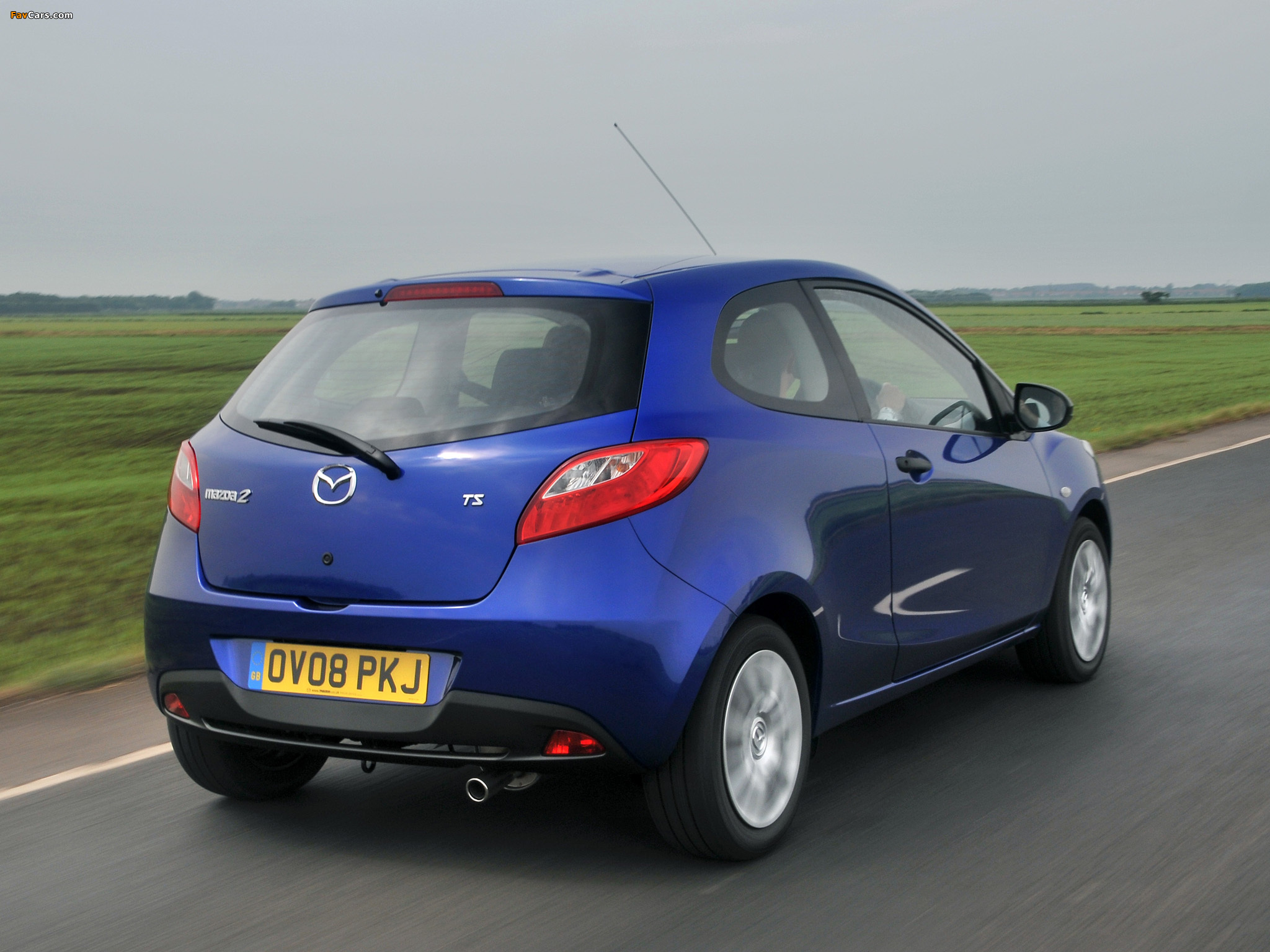 Pictures of Mazda2 3-door UK-spec (DE) 2008–10 (2048 x 1536)