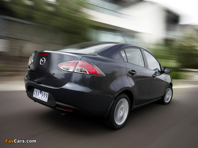 Pictures of Mazda2 Sedan AU-spec (DE2) 2010–12 (640 x 480)