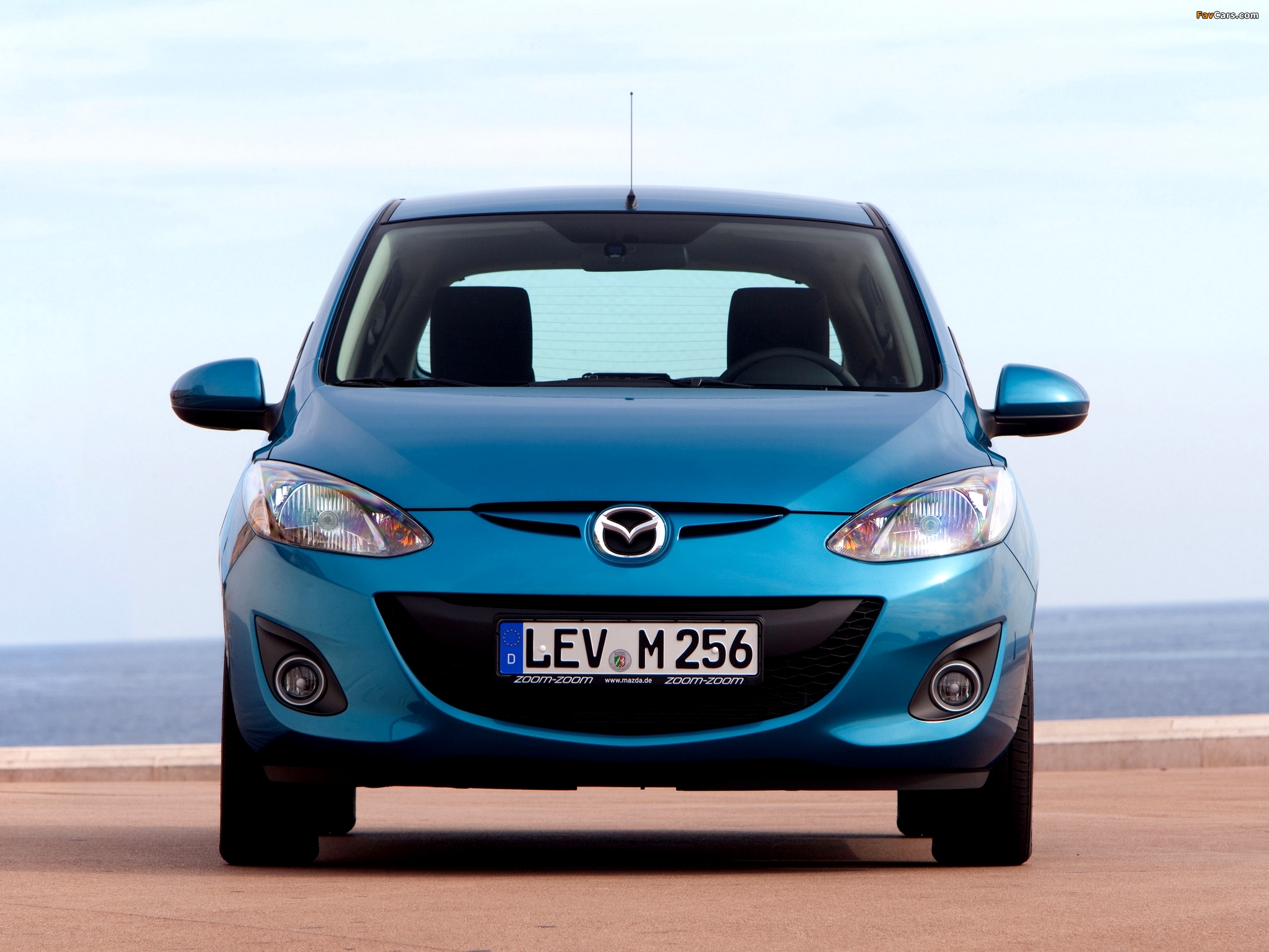 Pictures of Mazda 2 5-door 2010 (2048 x 1536)