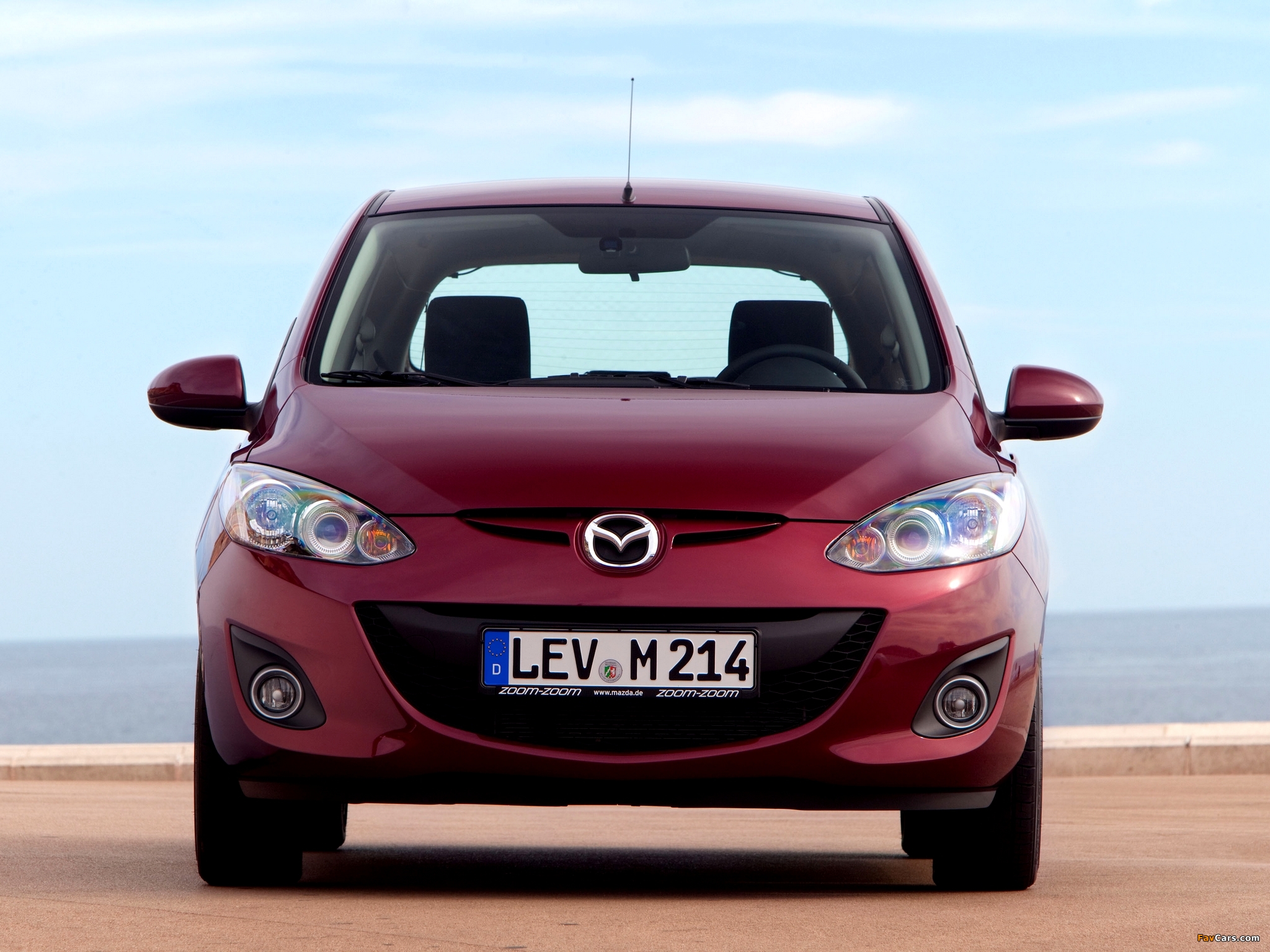 Pictures of Mazda2 3-door (DE2) 2010 (2048 x 1536)