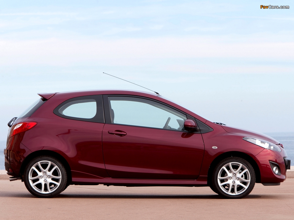 Pictures of Mazda2 3-door (DE2) 2010 (1024 x 768)