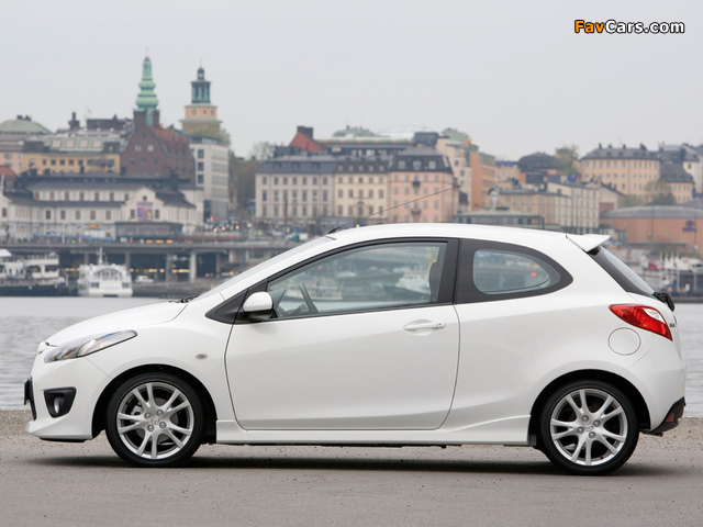 Mazda2 Sport 3-door (DE) 2008–10 wallpapers (640 x 480)