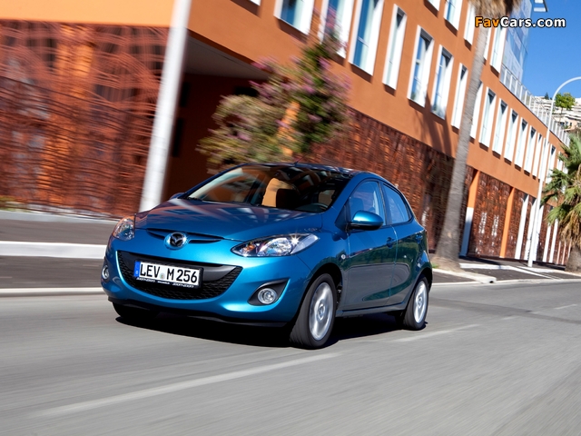 Mazda 2 5-door 2010 wallpapers (640 x 480)