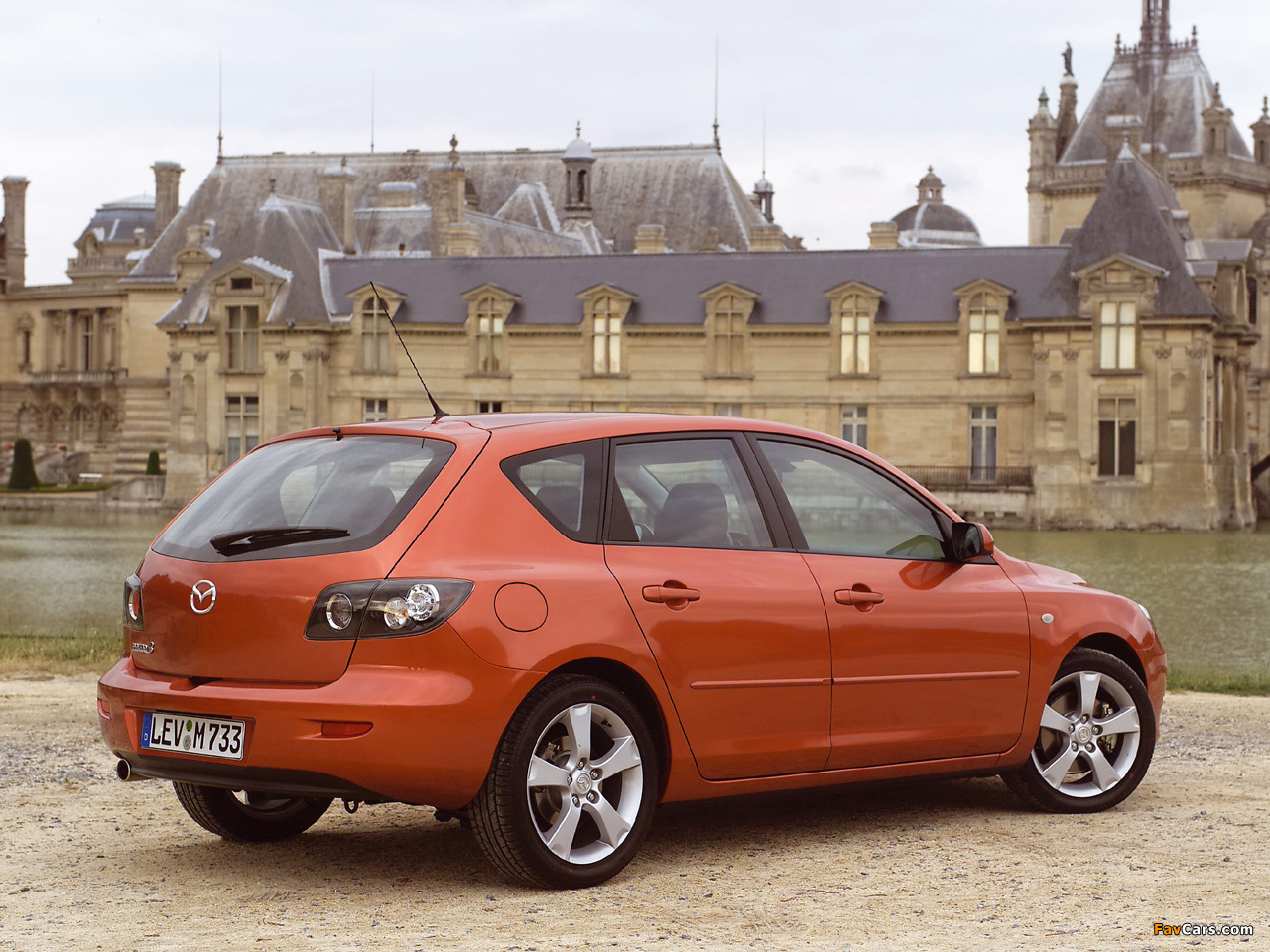 Images of Mazda 3 Hatchback 2003–06 (1280 x 960)