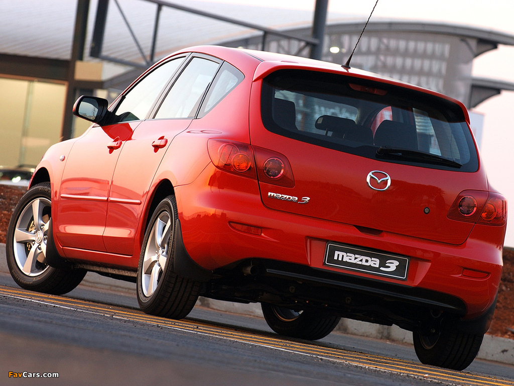 Images of Mazda3 Hatchback ZA-spec 2003–06 (1024 x 768)