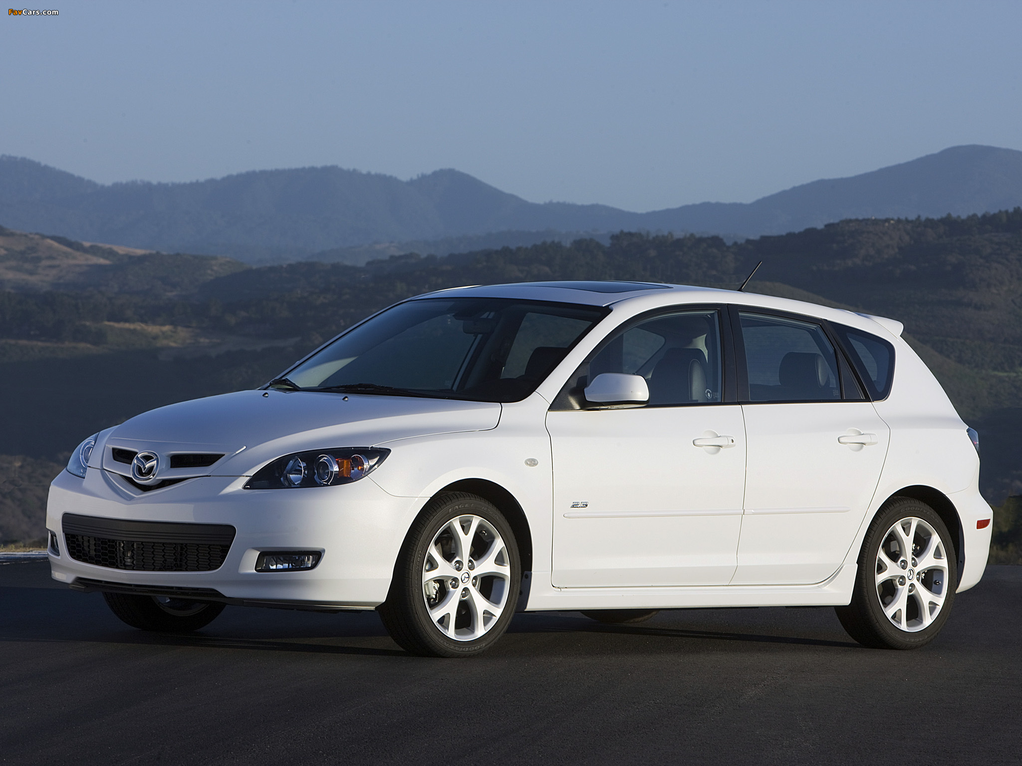 Images of Mazda3 Hatchback US-spec (BK2) 2006–09 (2048 x 1536)