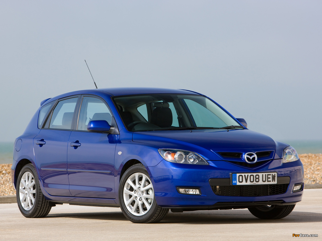 Images of Mazda3 Sport Hatchback UK-spec (BK2) 2006–09 (1280 x 960)